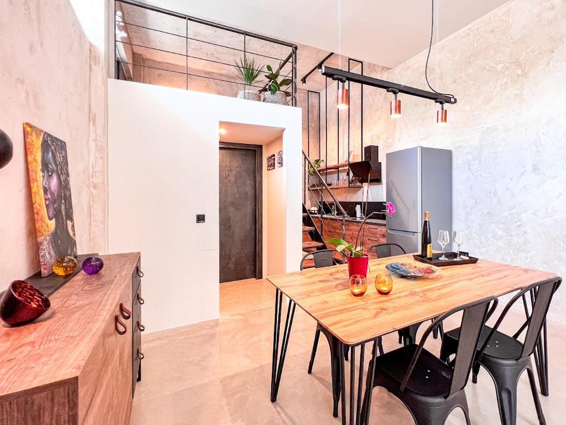 Mini Loft Apartment Kalamata Luaran gambar