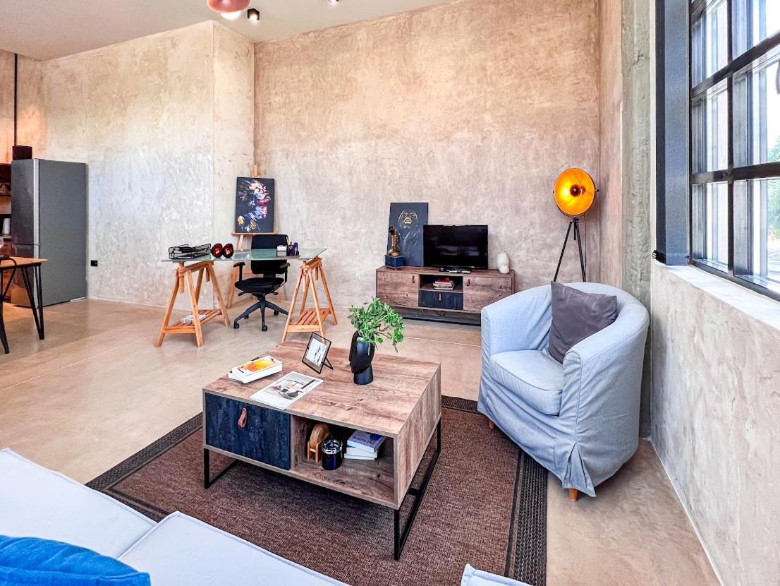 Mini Loft Apartment Kalamata Luaran gambar